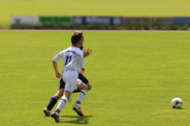 从首轮就向 从首轮就向